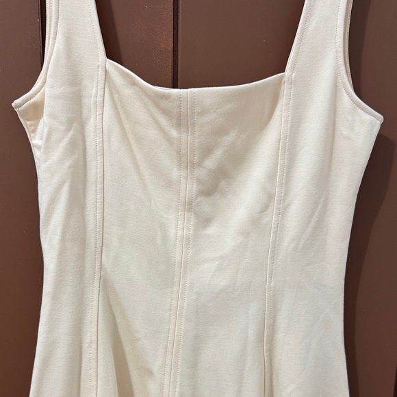 H&M Butter Yellow Mini Dress - Picture 3 of 4